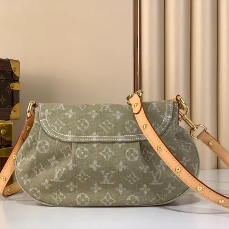 Louis Vuitton Sunset Monogram Denim Khaki 27Cm M27210