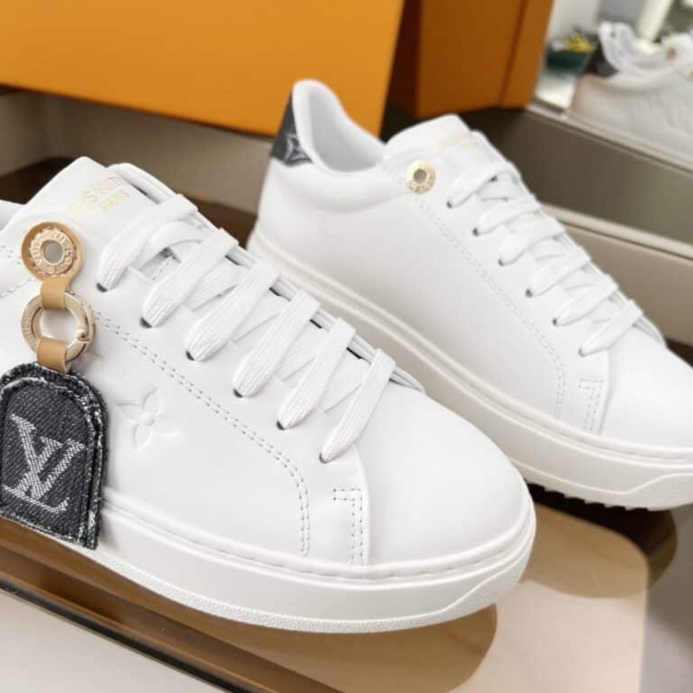 Louis Vuitton Time Out Sneaker Grey 1AGUY4