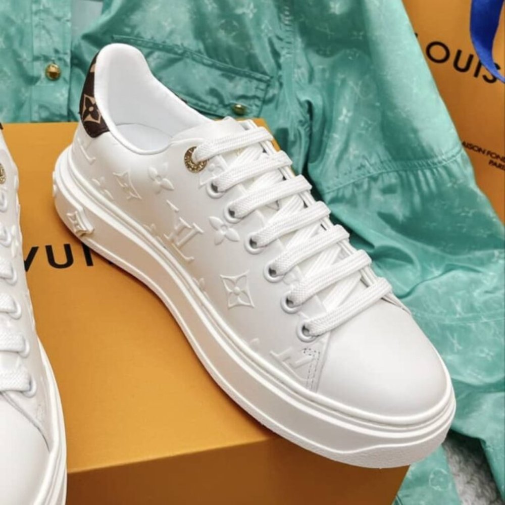 Louis Vuitton Time Out Sneaker Monogram White 1AAP6H