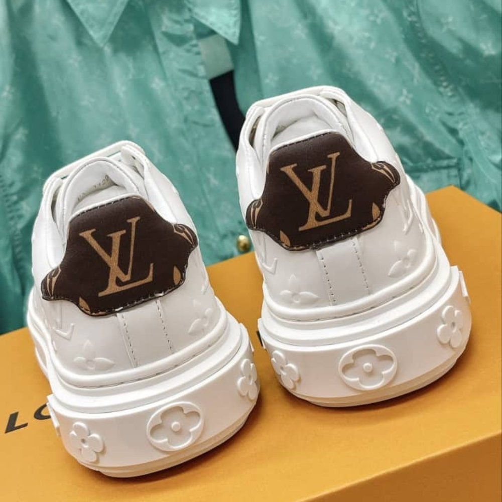 Louis Vuitton Time Out Sneaker Monogram White 1AAP6H