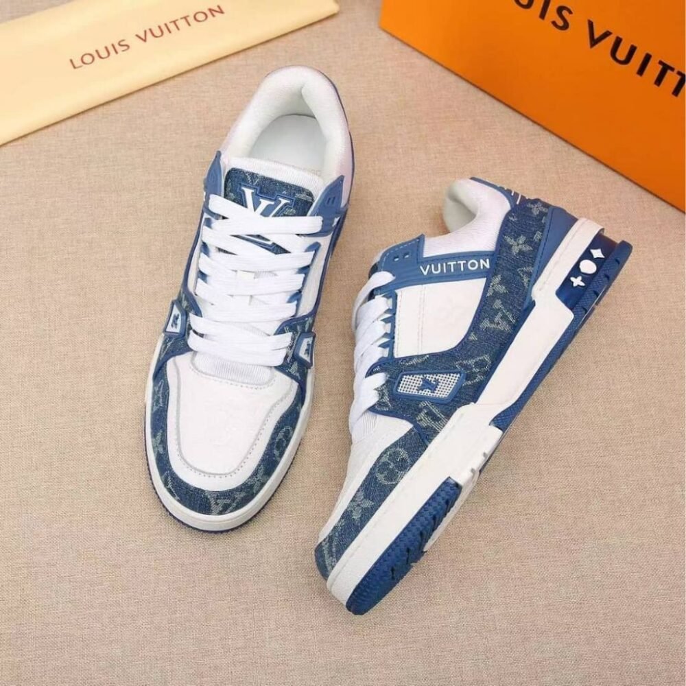 Louis Vuitton Trainer Sneakers Blue And White 1A9JGV