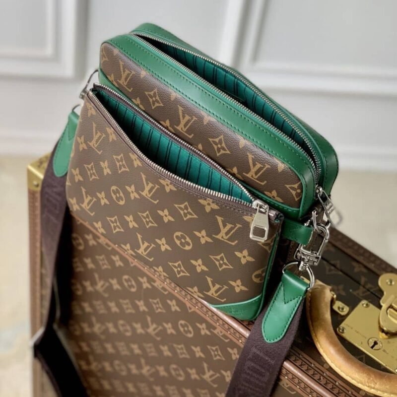 Louis Vuitton Trio Messenger Green 25cm M12766