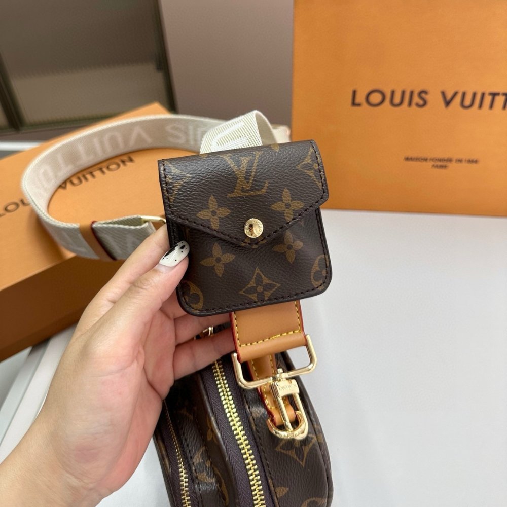 Louis Vuitton Utility Crossbody Monogram Brown 18Cm M80446
