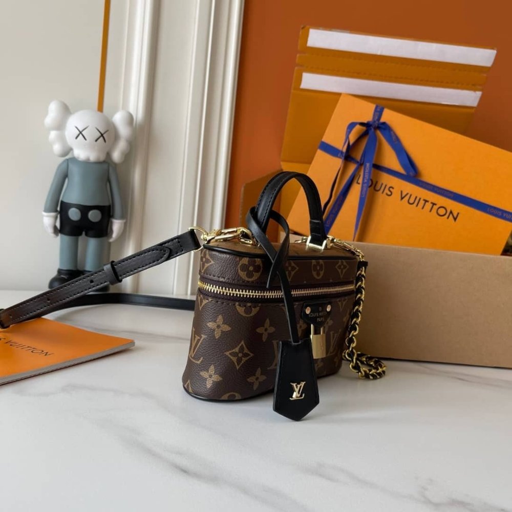 Louis Vuitton Vanity PM Monogram Brown 19Cm M47128
