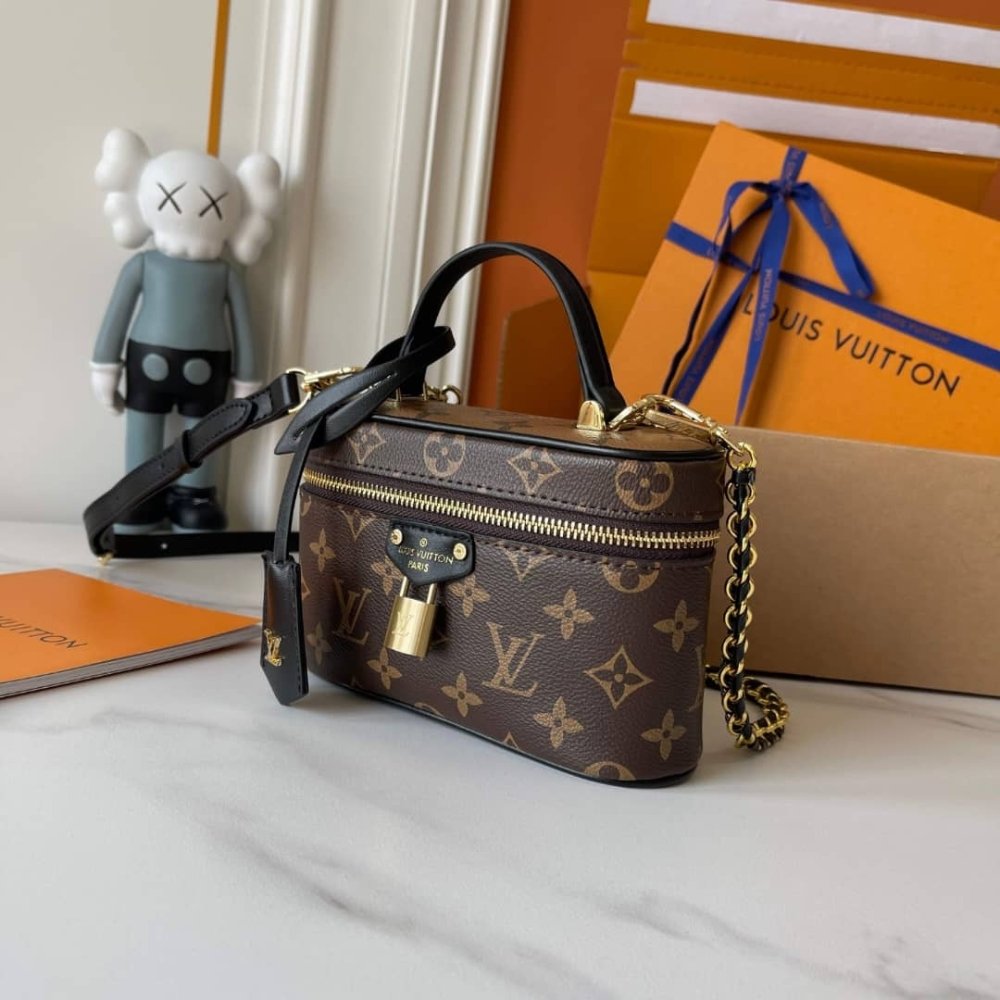 Louis Vuitton Vanity PM Monogram Brown 19Cm M47128