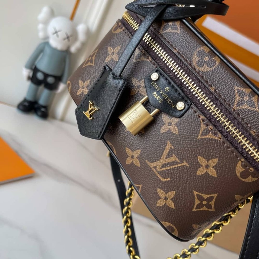 Louis Vuitton Vanity PM Monogram Brown 19Cm M47128
