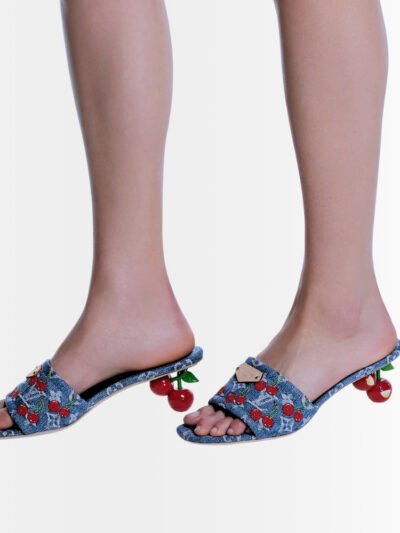 Louis Vuitton X Takashi Murakami Tamanco Lily Blue Denim 1AHLTF