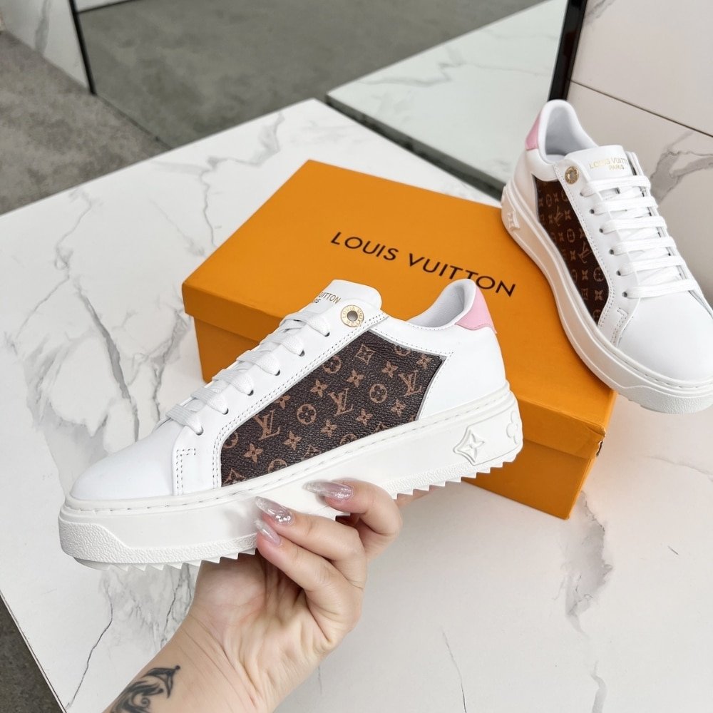 Louis Vuitton x Takashi Murakami Timeout Sneaker Cherry Blossom White 1AGWOL