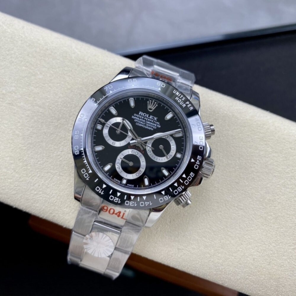 Rolex Cosmograph Daytona Oyster Silver Black Dial 40mm 116500LN 0002