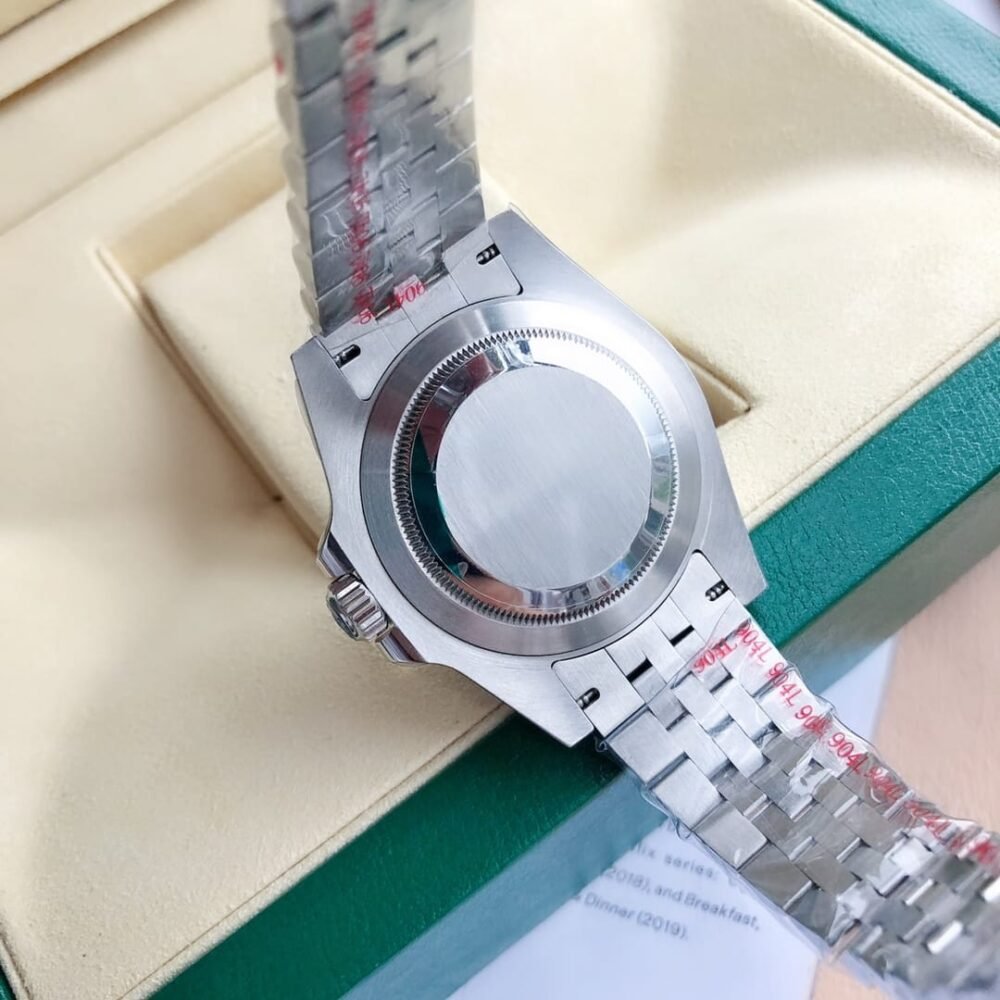 Rolex GMT Master II Oyster Silver Black Dial Green 40mm 126720VTNR 0002