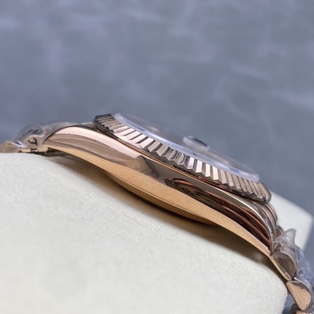 Rolex Sky Dweller Oyster Everose Gold Chocolate Dial 42mm 336935 0002