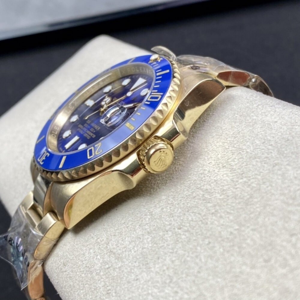 Rolex Submariner Date Blue Dial 18k Yellow Gold 41mm 126618IB 0002