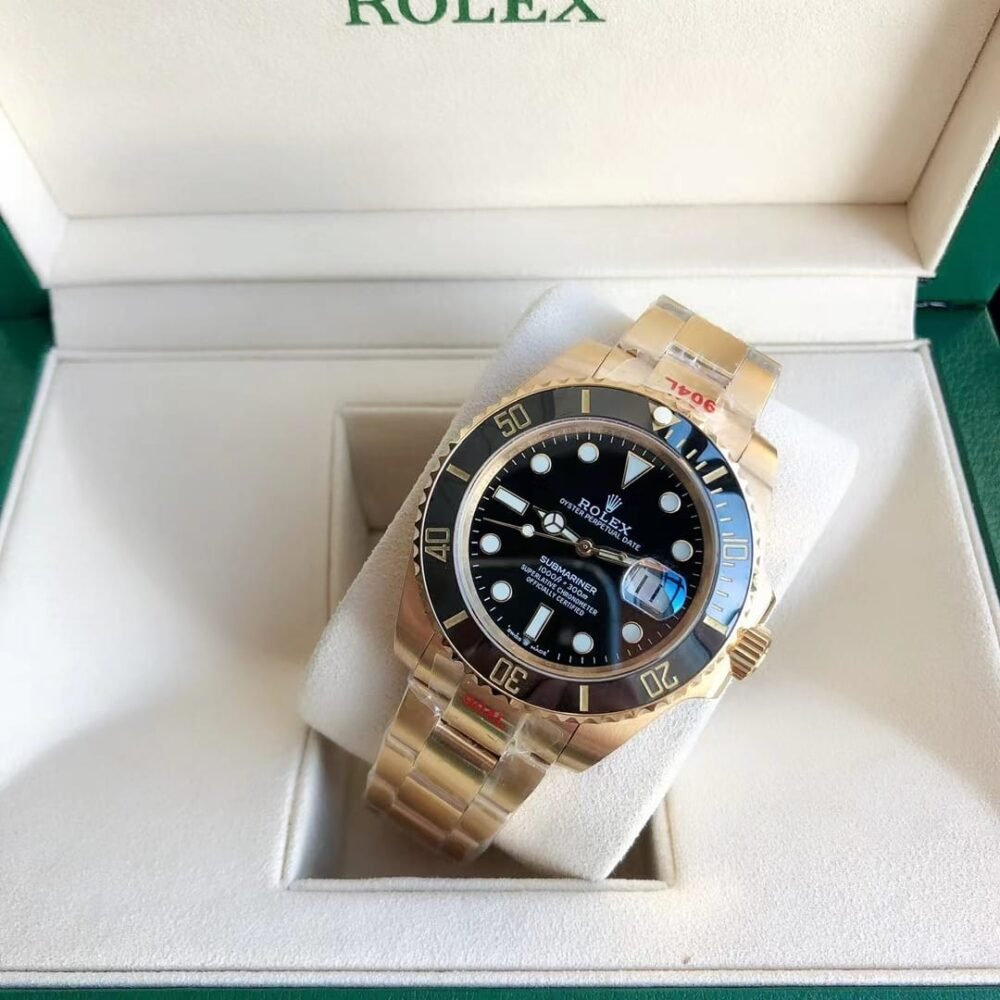 Rolex Submariner Date Oyster Gold Black Dial 40mm 126618LN