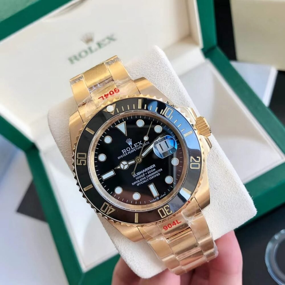 Rolex Submariner Date Oyster Gold Black Dial 40mm 126618LN