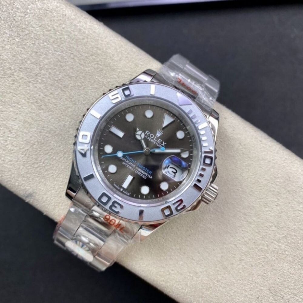 Rolex Yacht Master 40 Oyster Oystersteel Silver And Black 37mm 126622 0001