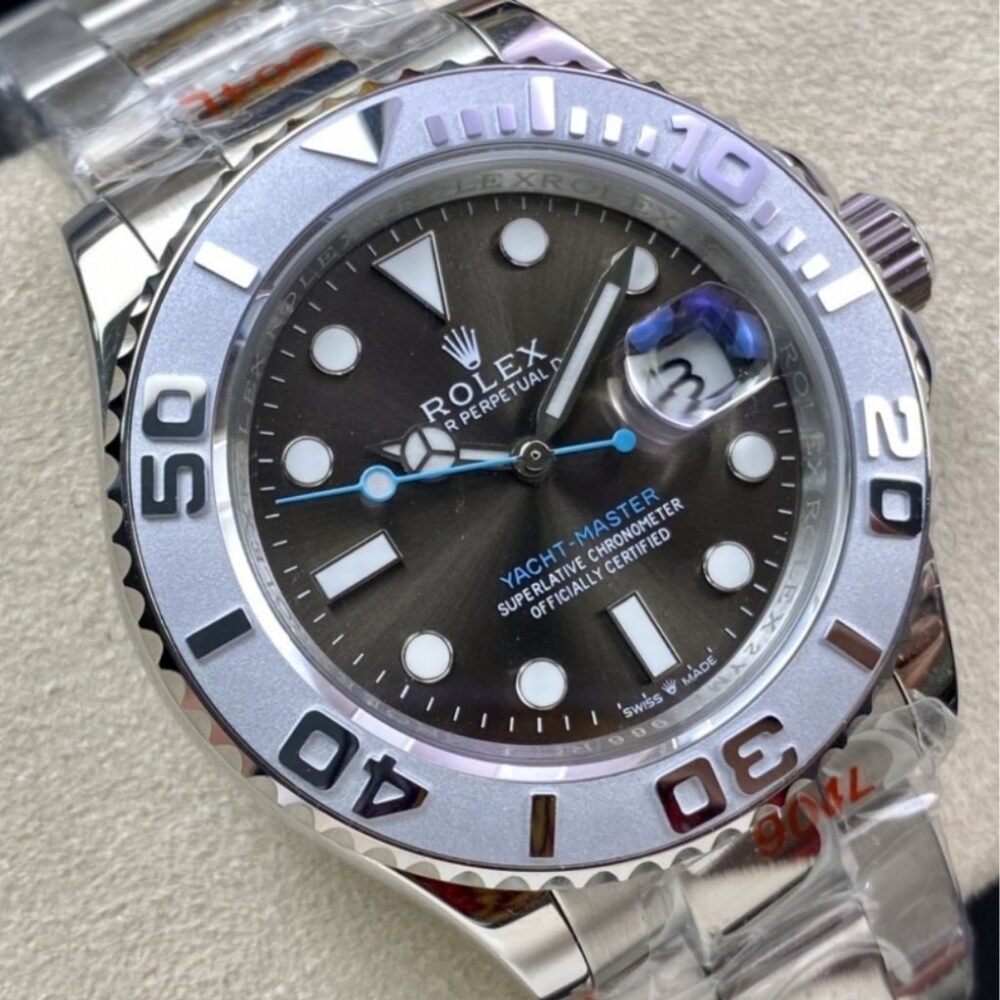 Rolex Yacht Master 40 Oyster Oystersteel Silver And Black 37mm 126622 0001