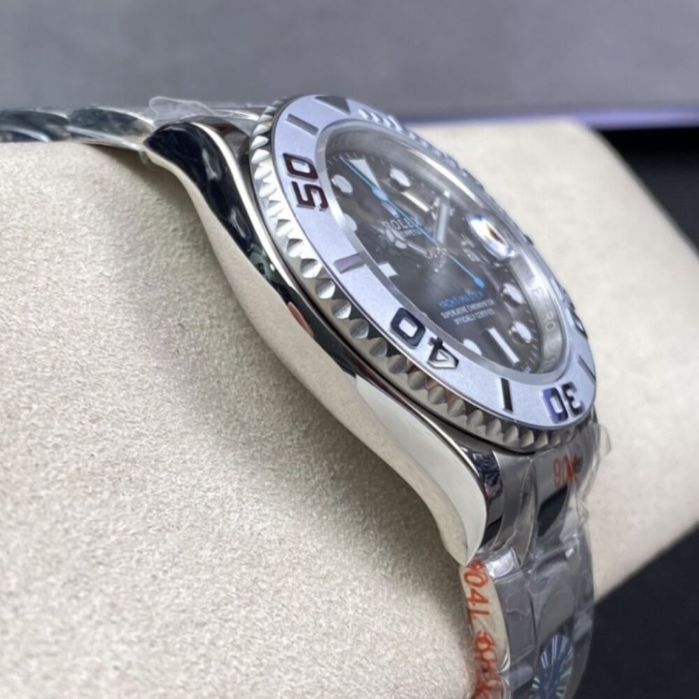 Rolex Yacht Master 40 Oyster Oystersteel Silver And Black 37mm 126622 0001