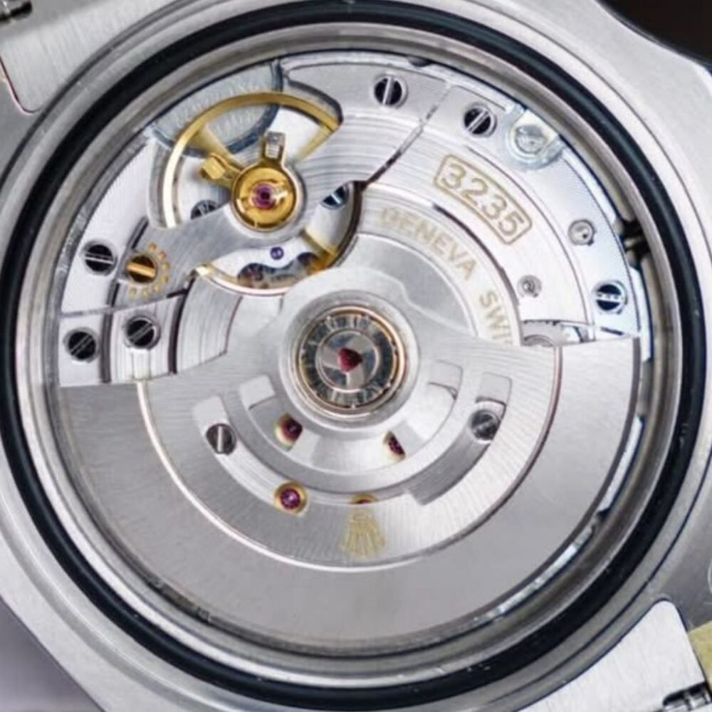 Rolex Yacht Master Oyster Black Dial And Everose Gold 40mm 126655