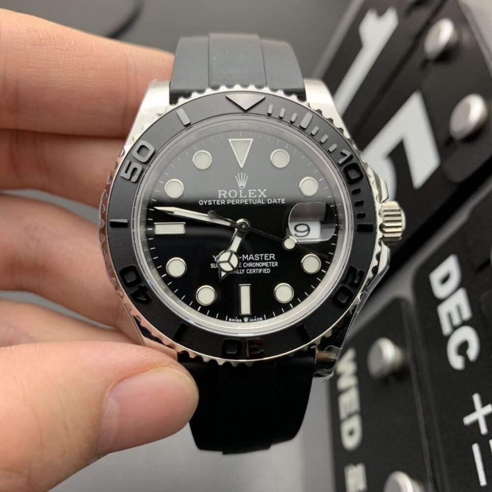 Rolex Yacht Master Oyster Black Dial And Silver 40mm 226659