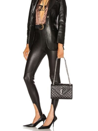 Saint Laurent Envelope Medium In Quilted Grain De Poudre Embossed Leather Black 24Cm 600185BOW921000