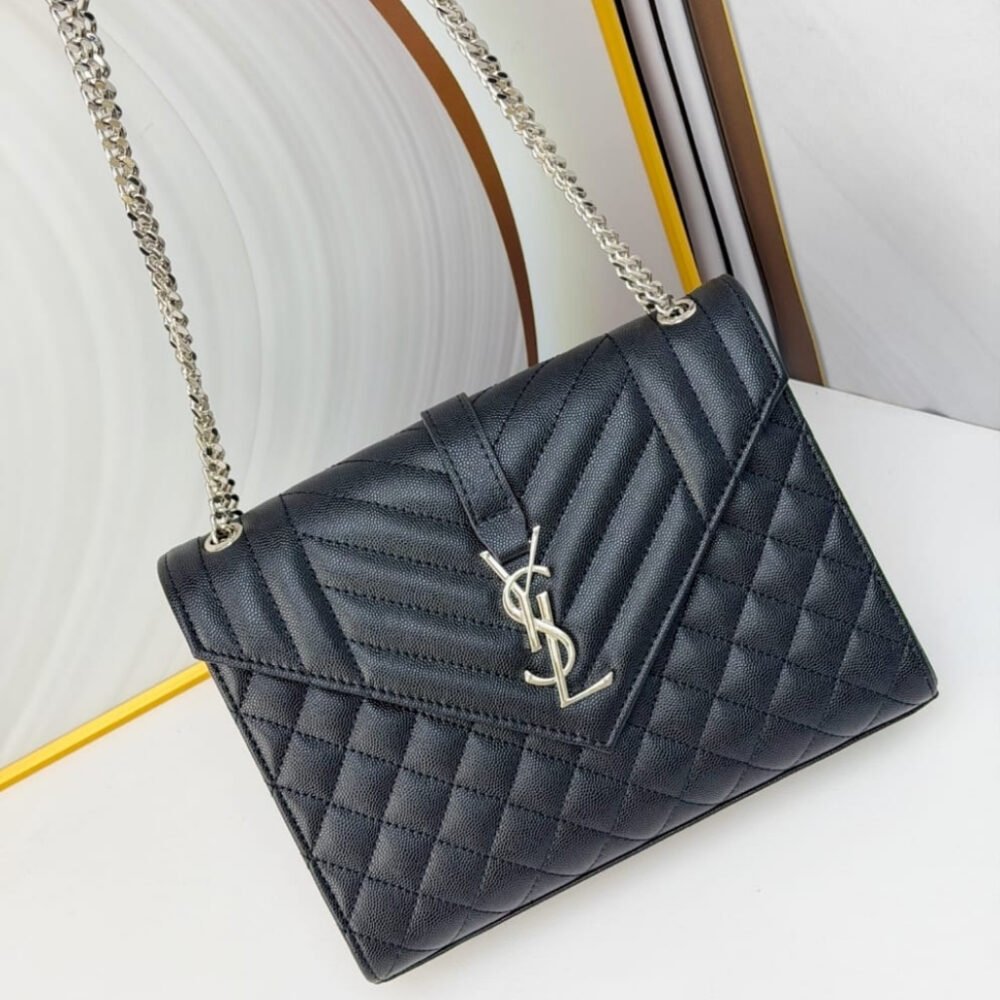 Saint Laurent Envelope Medium In Quilted Grain De Poudre Embossed Leather Black 24Cm 600185BOW921000