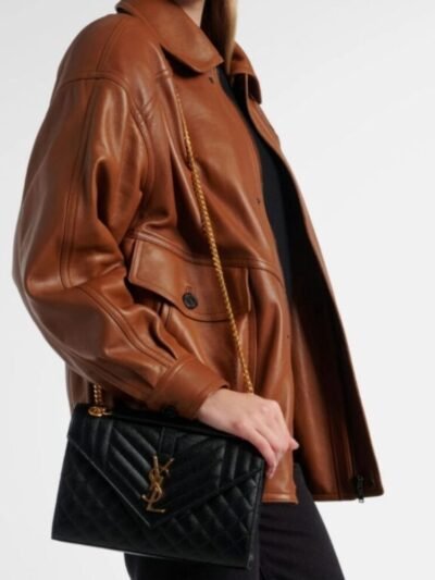 Saint Laurent Envelope Medium In Quilted Grain De Poudre Embossed Leather Black Gold 24Cm 600185BOW911000