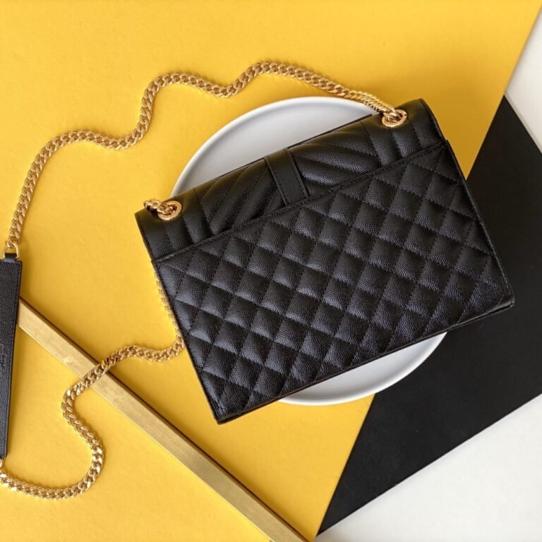 Saint Laurent Envelope Medium In Quilted Grain De Poudre Embossed Leather Black Gold 24Cm 600185BOW911000