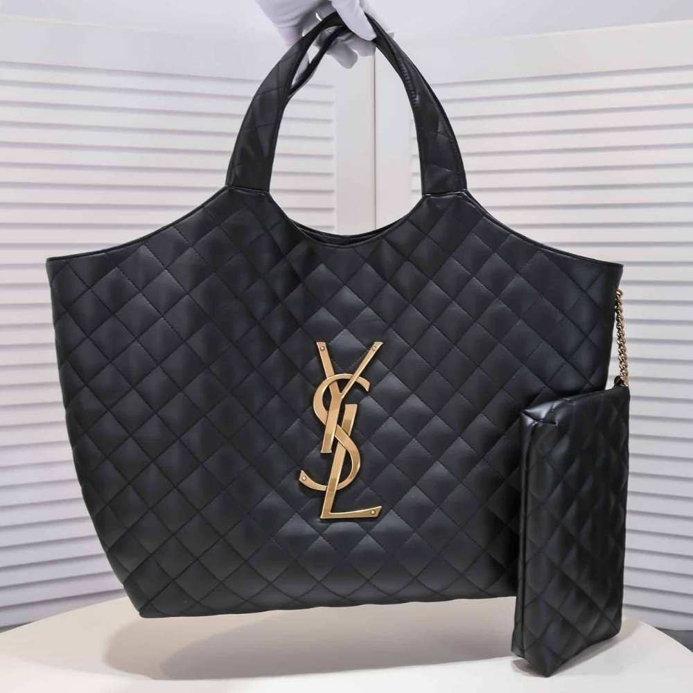 Saint Laurent Icare Maxi Shopping Bag In Quilted Black 50Cm 698651AAANG1000