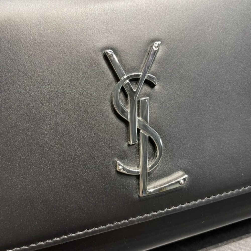 Saint Laurent Kate Medium In Grain De Poudre Mirror Effect Black Silver Tone Hardware 24Cm