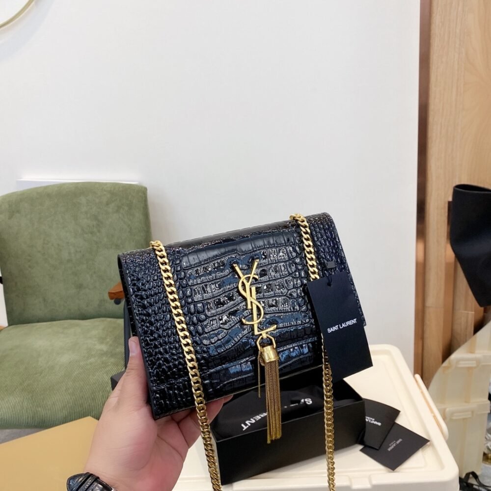Saint Laurent Kate Shoulder Bag Black 24Cm 354119DND0J1000
