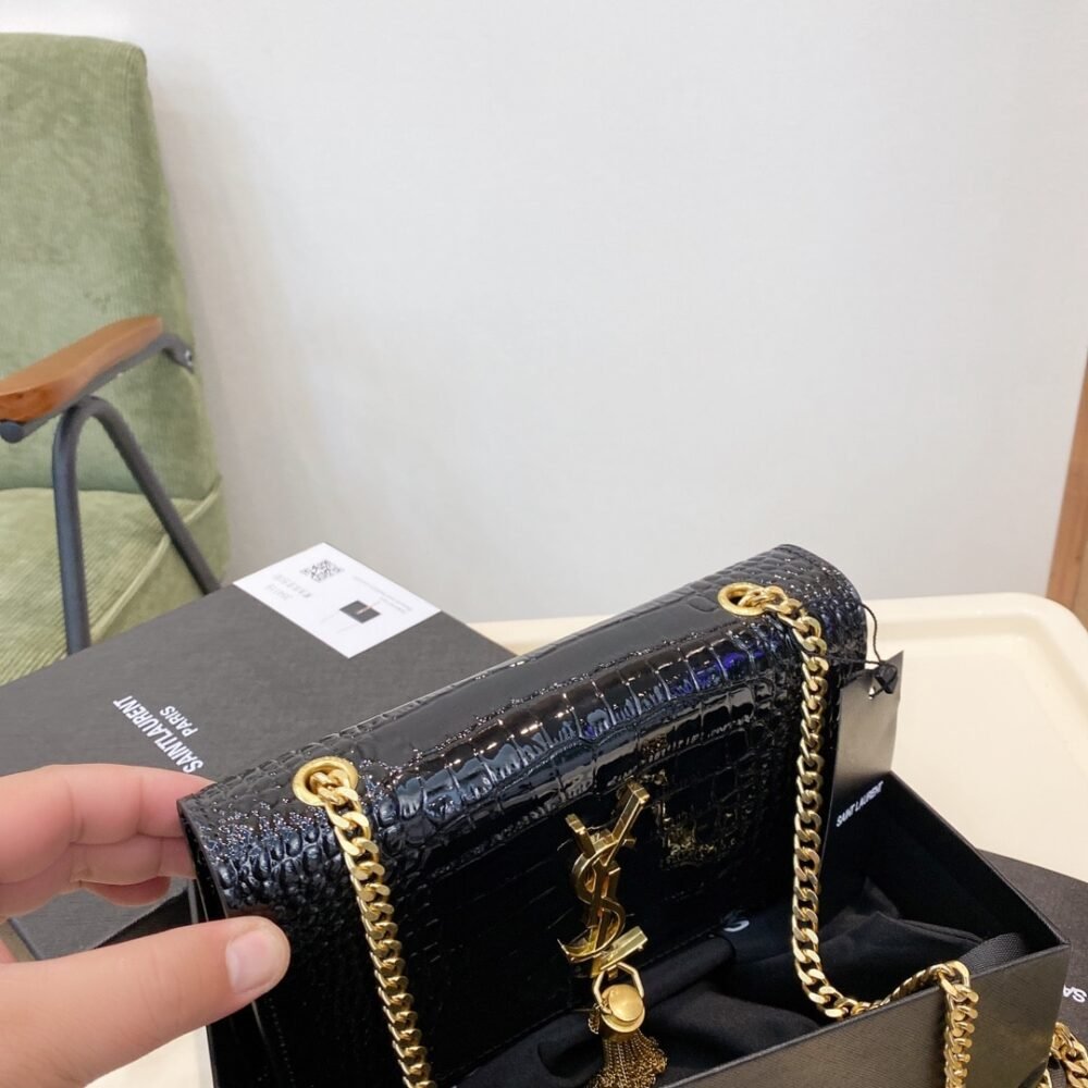 Saint Laurent Kate Shoulder Bag Black 24Cm 354119DND0J1000