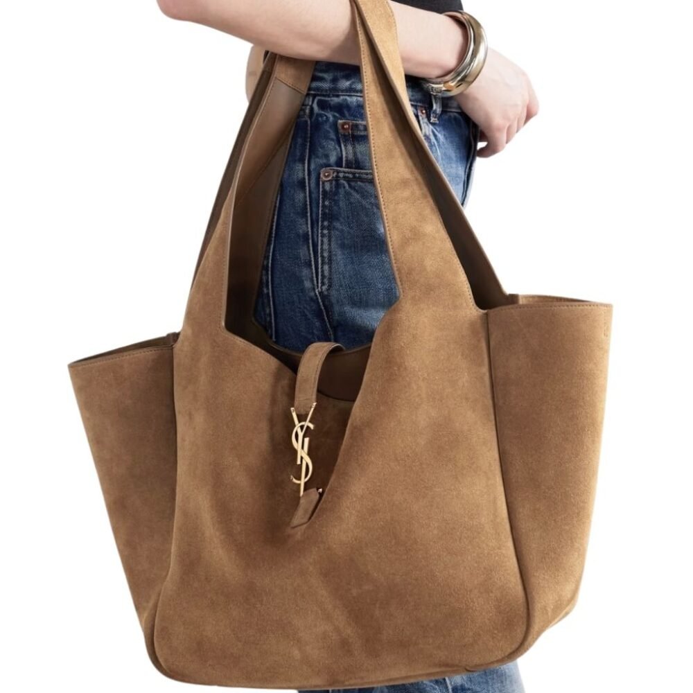 Saint Laurent Le 5 À 7 Bea En Suède Golden Leaf 50cm 763435008IW3194