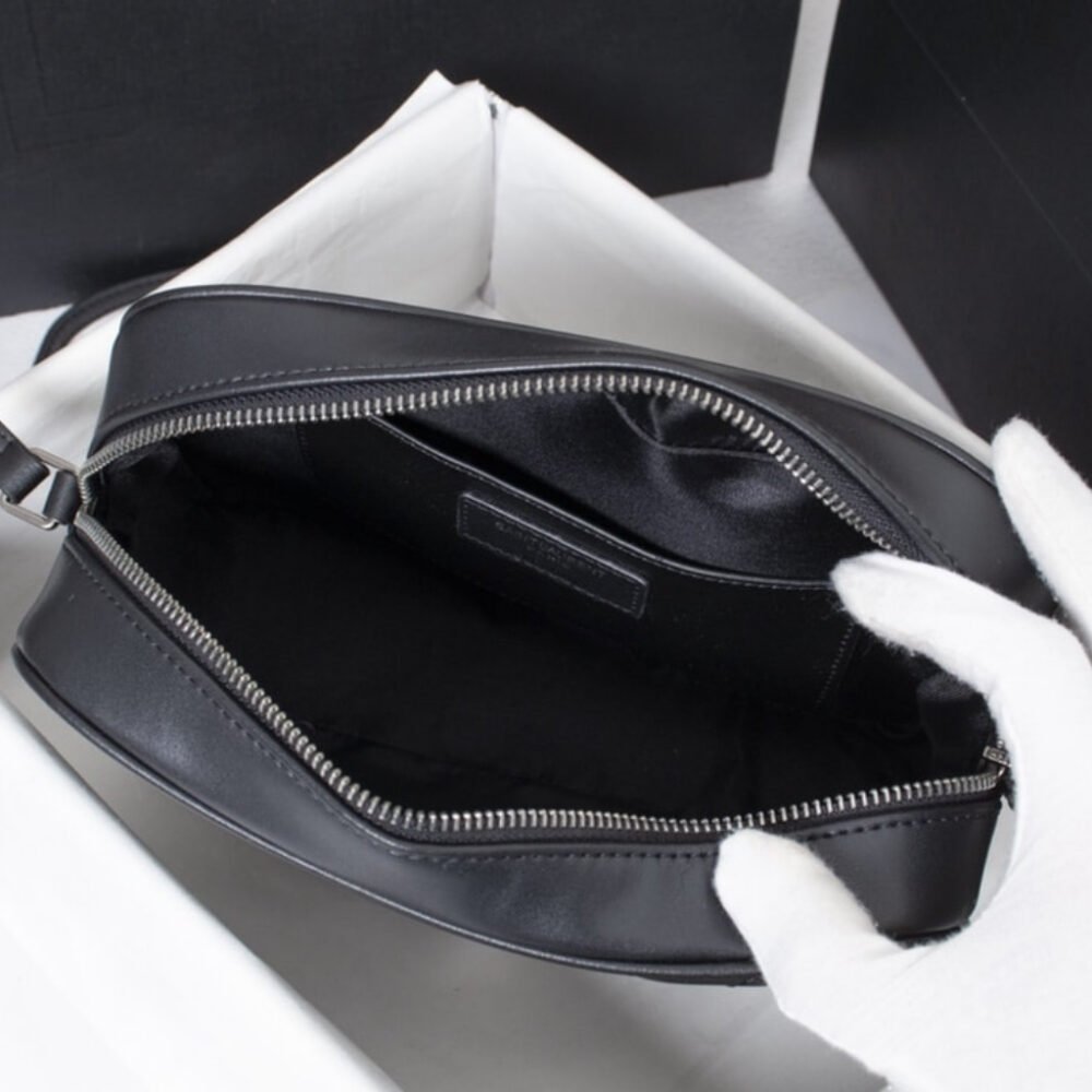 Saint Laurent Lou Camera Bag Silver Metal Black 23Cm 761554DV7041000