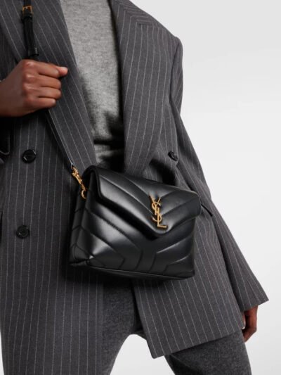Saint Laurent Loulou Toy Shoulder Bag Black 20Cm 678401DV7071000