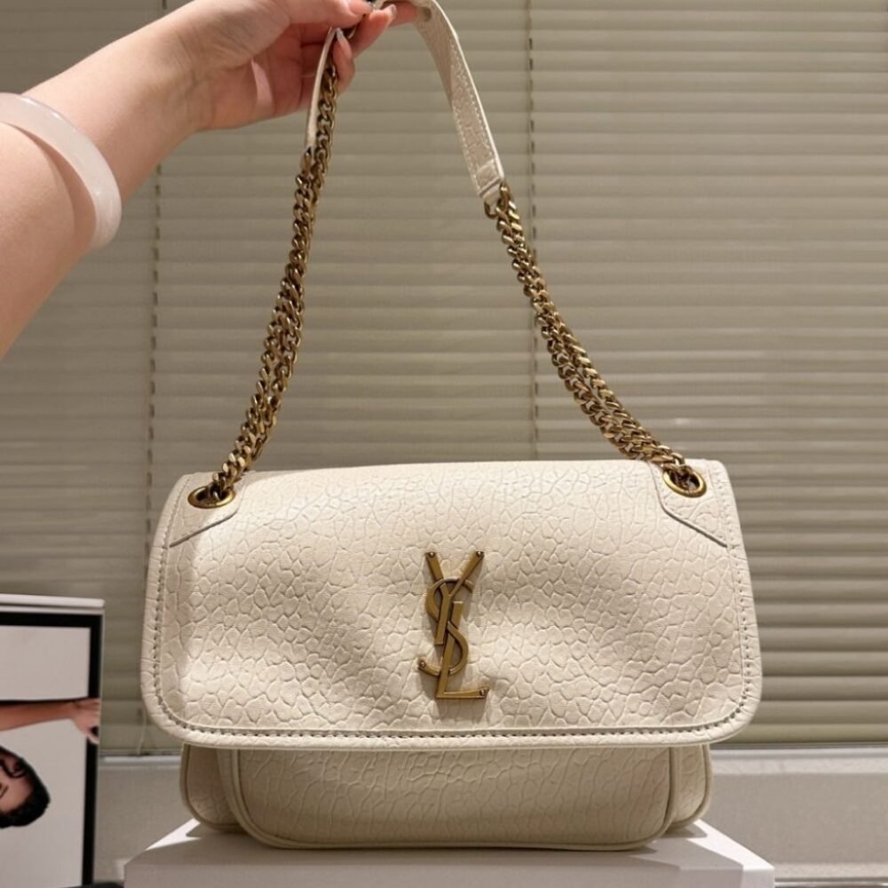 Saint Laurent Niki Vintage Medium In Grained White 28Cm 633178AACYT9207