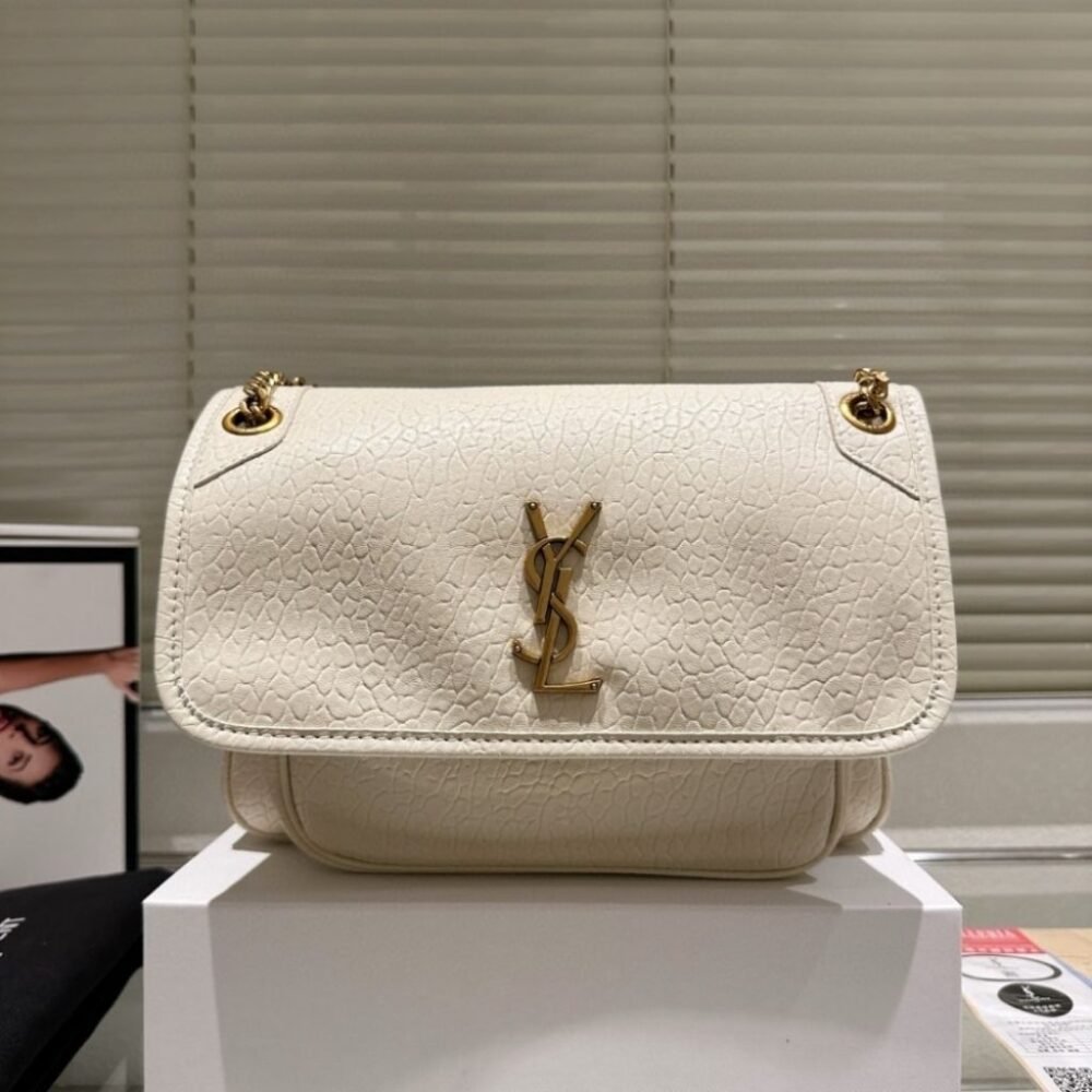 Saint Laurent Niki Vintage Medium In Grained White 28Cm 633178AACYT9207