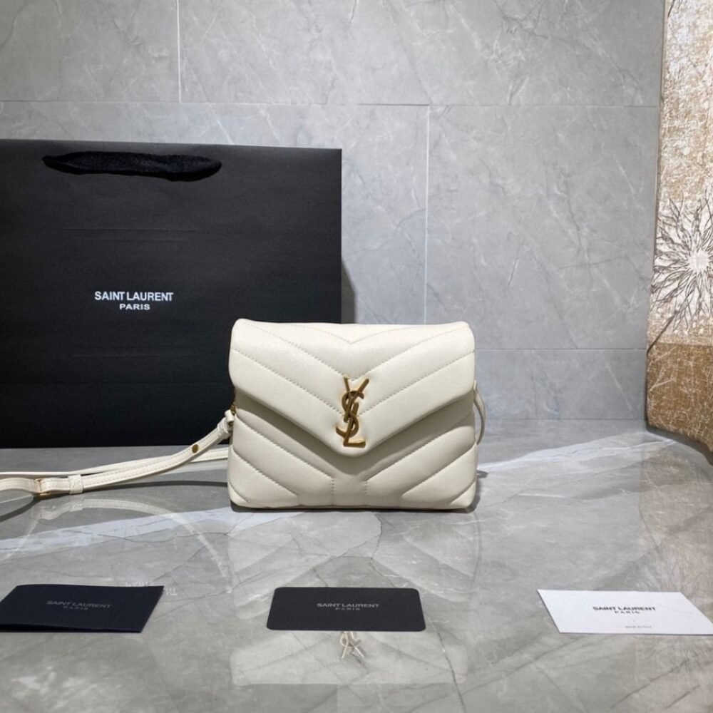 Saint Laurent Toy Loulou White 20cm 678401DV7079207