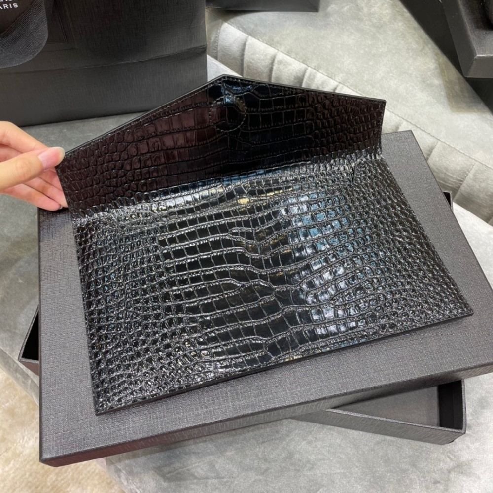 Saint Laurent Uptown Pouch In Crocodile Embossed Shiny Leather Silver Black 27Cm 565739DND0N1000