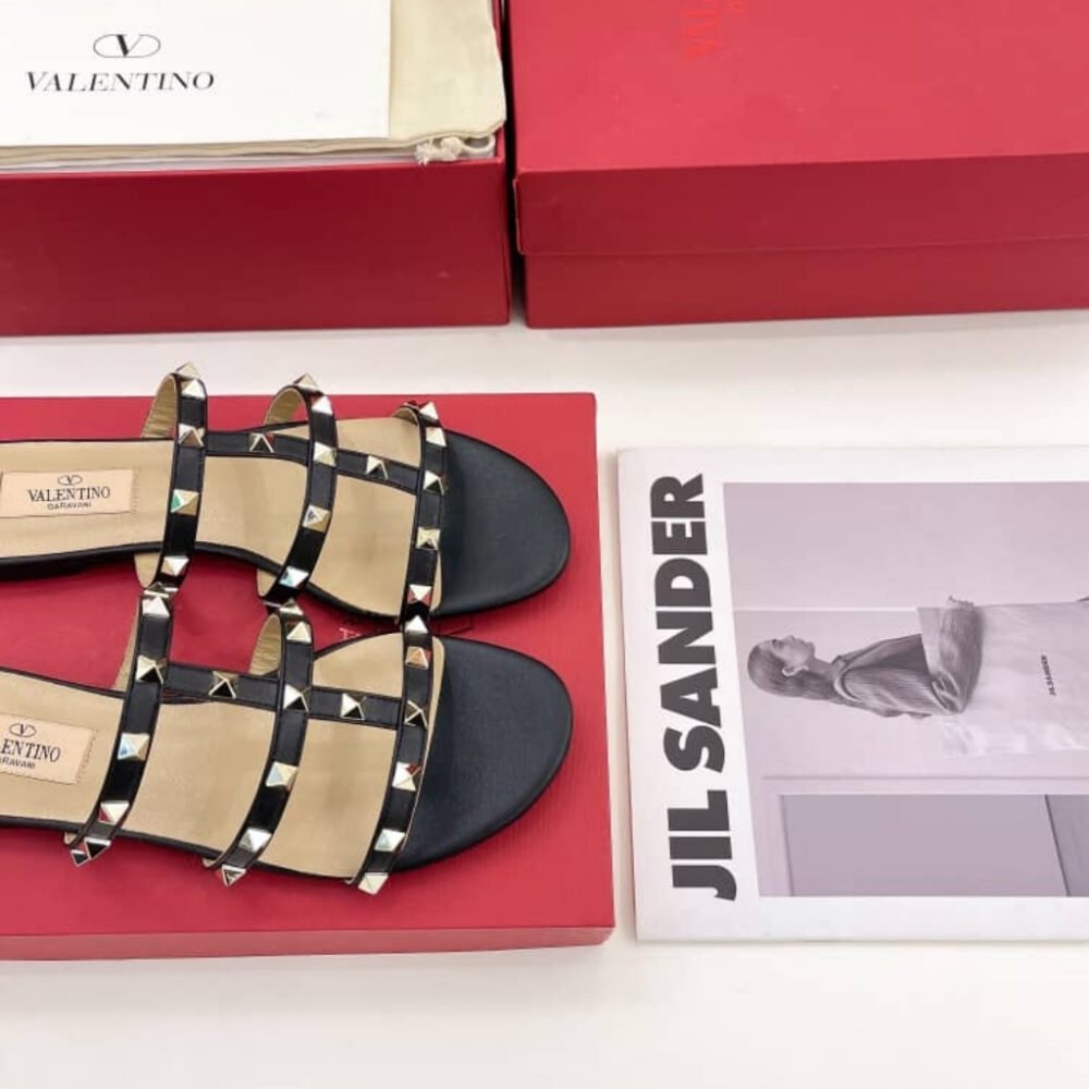 Valentino Garavani Rockstud Flat Slide Sandal Black 5W2S0C49VOD 0NO