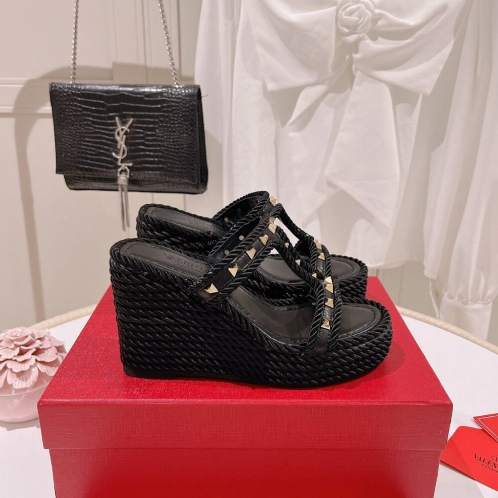 Valentino Rockstud Wedge In Black 90mm 4W2S0GI5BAE 0NO